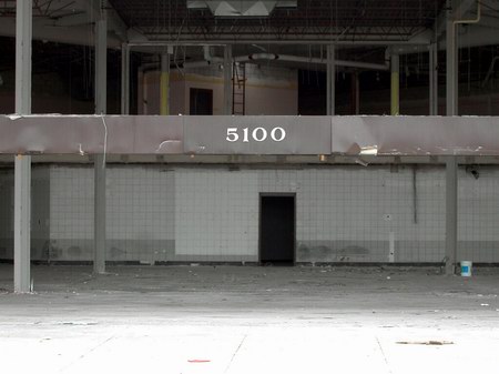 Showcase Cinemas Grand Rapids - Recent Pic (newer photo)